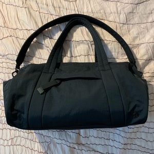 on my level bolsa lululemon review